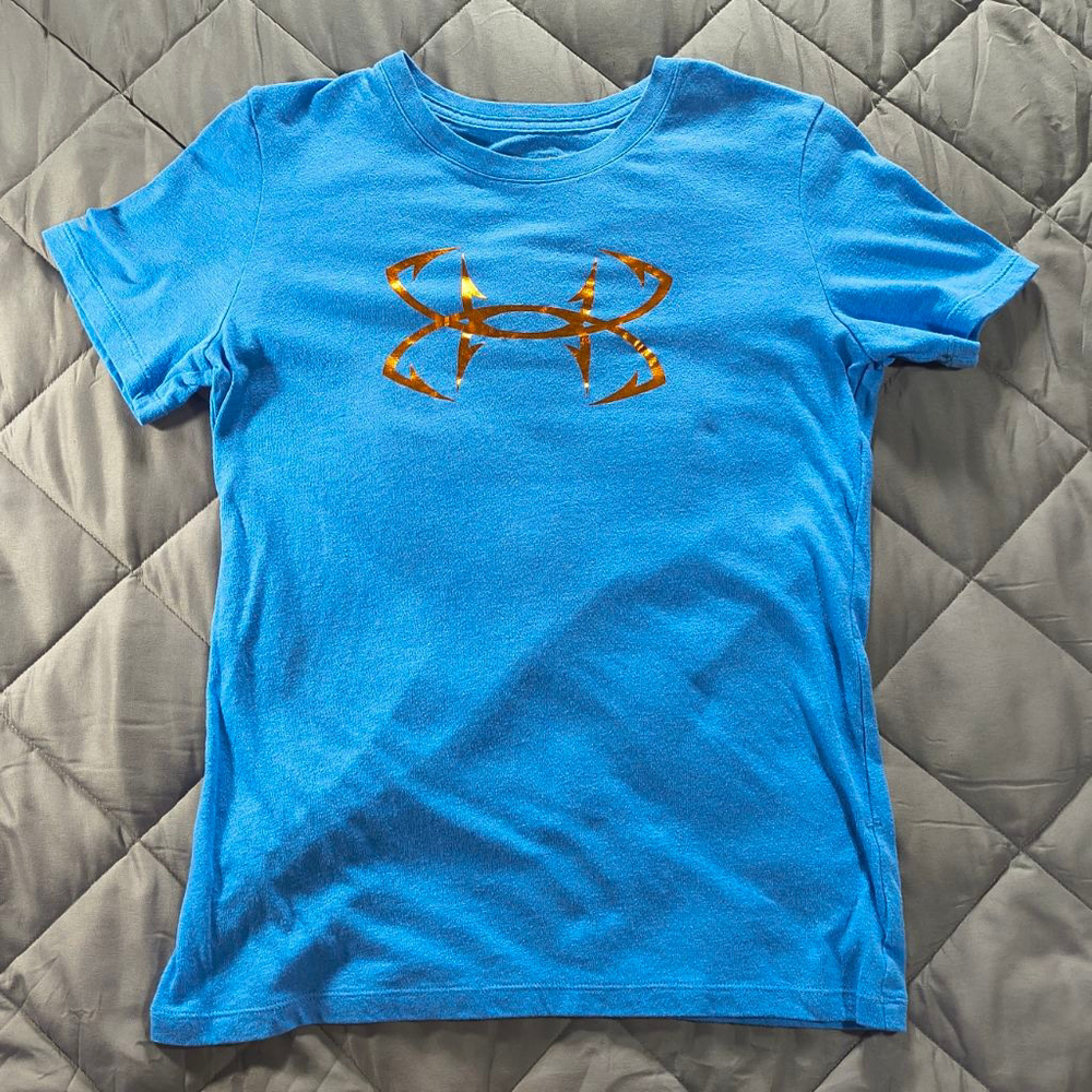 (S) Women's Under Armour Blue Loose Fit Heat Gear T-Shirt